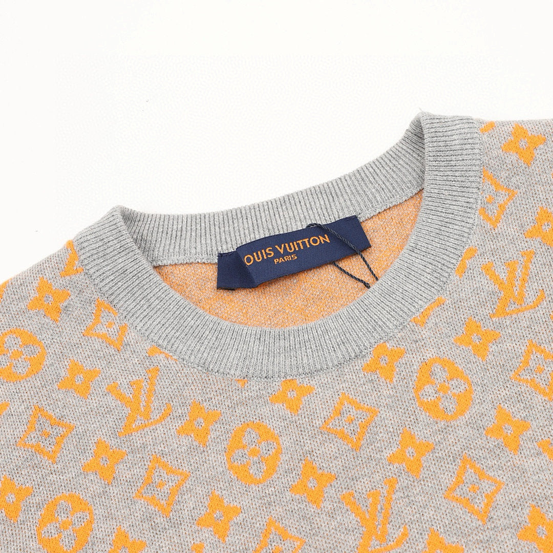 Louis Vuitton LV Mountain Velvet Jacquard T-Shirt - product image 3
