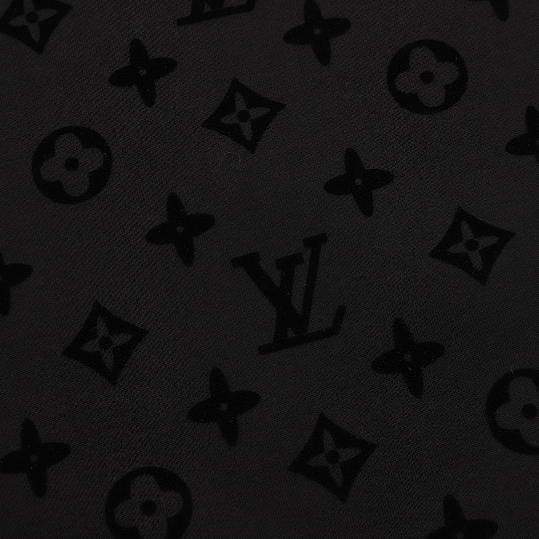 Louis Vuitton LV Mountain Velvet Jacquard T-Shirt - product image 3