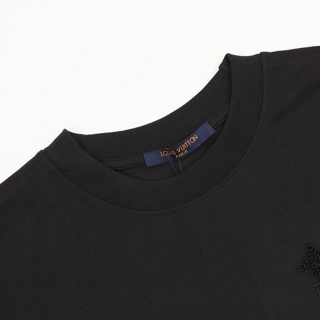 Louis Vuitton LV Circle Supima Cotton T-Shirt - product image 3