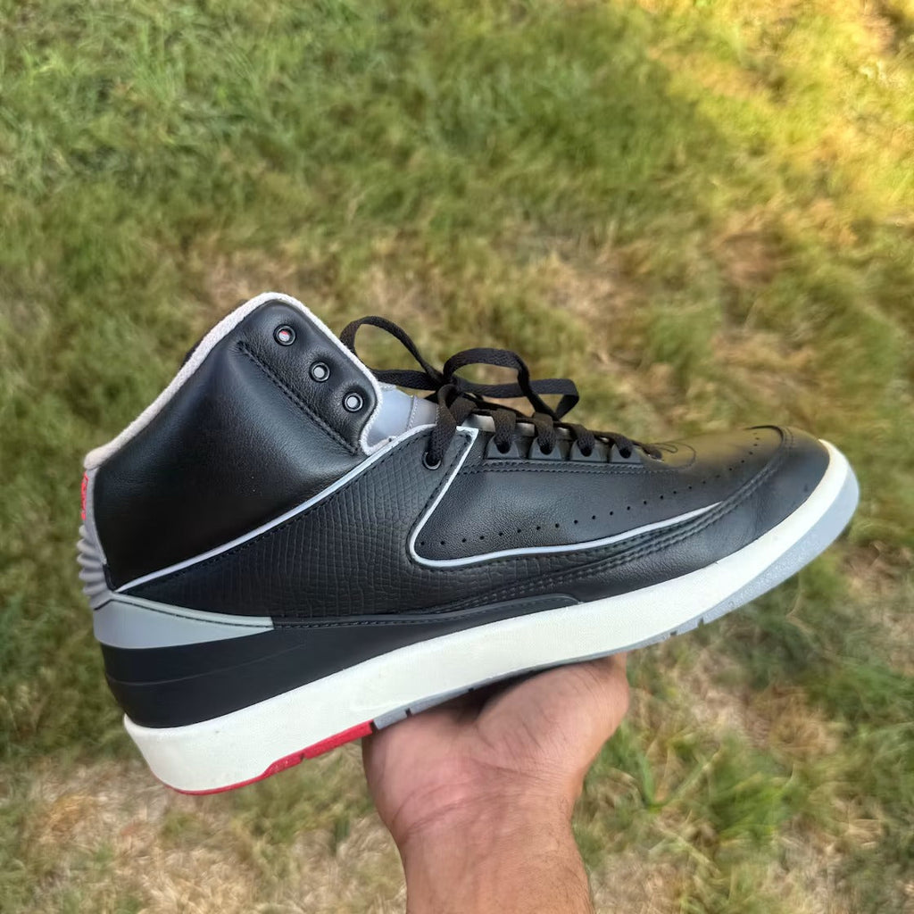 Used - Air Jordan 2 Retro Black Cement - US M 13 - detail 4