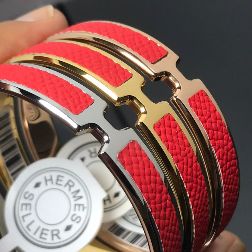 Hermes Olympe Red 18K Gold Bracelet