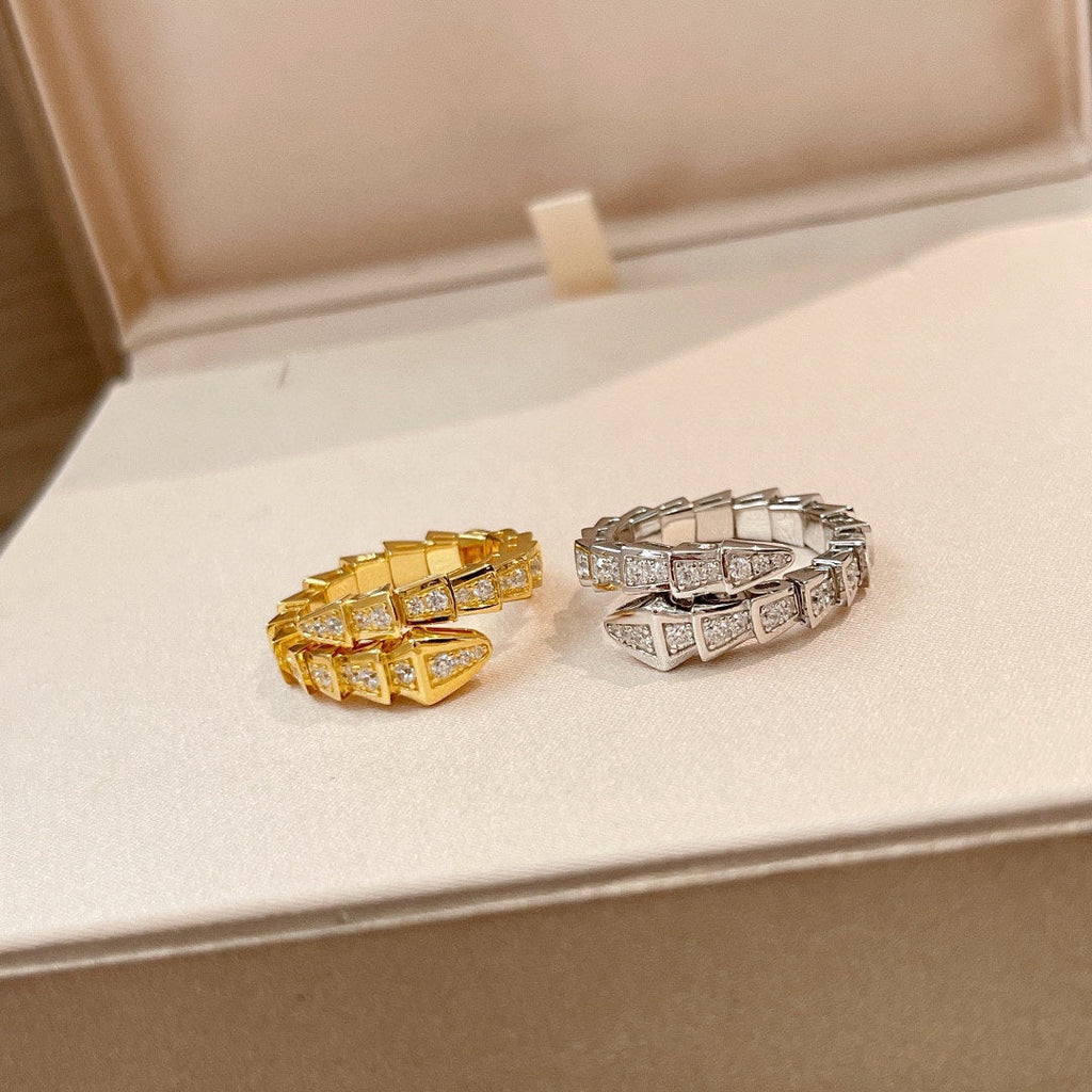 Bvlgari Serpenti Viper Pave Diamond 18K Gold Ring