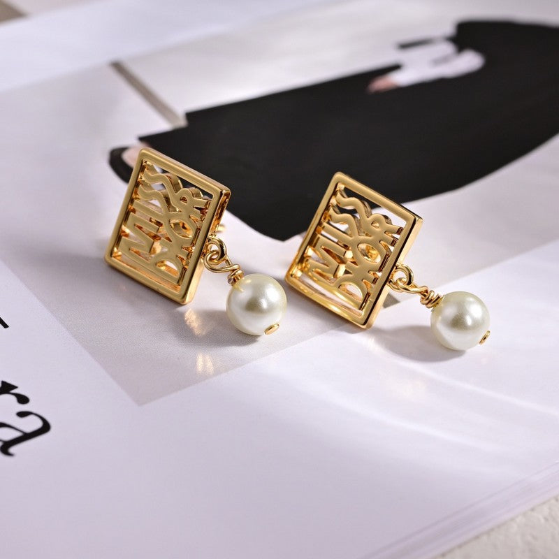 Dior Tribales Miss 18K Gold Earrings