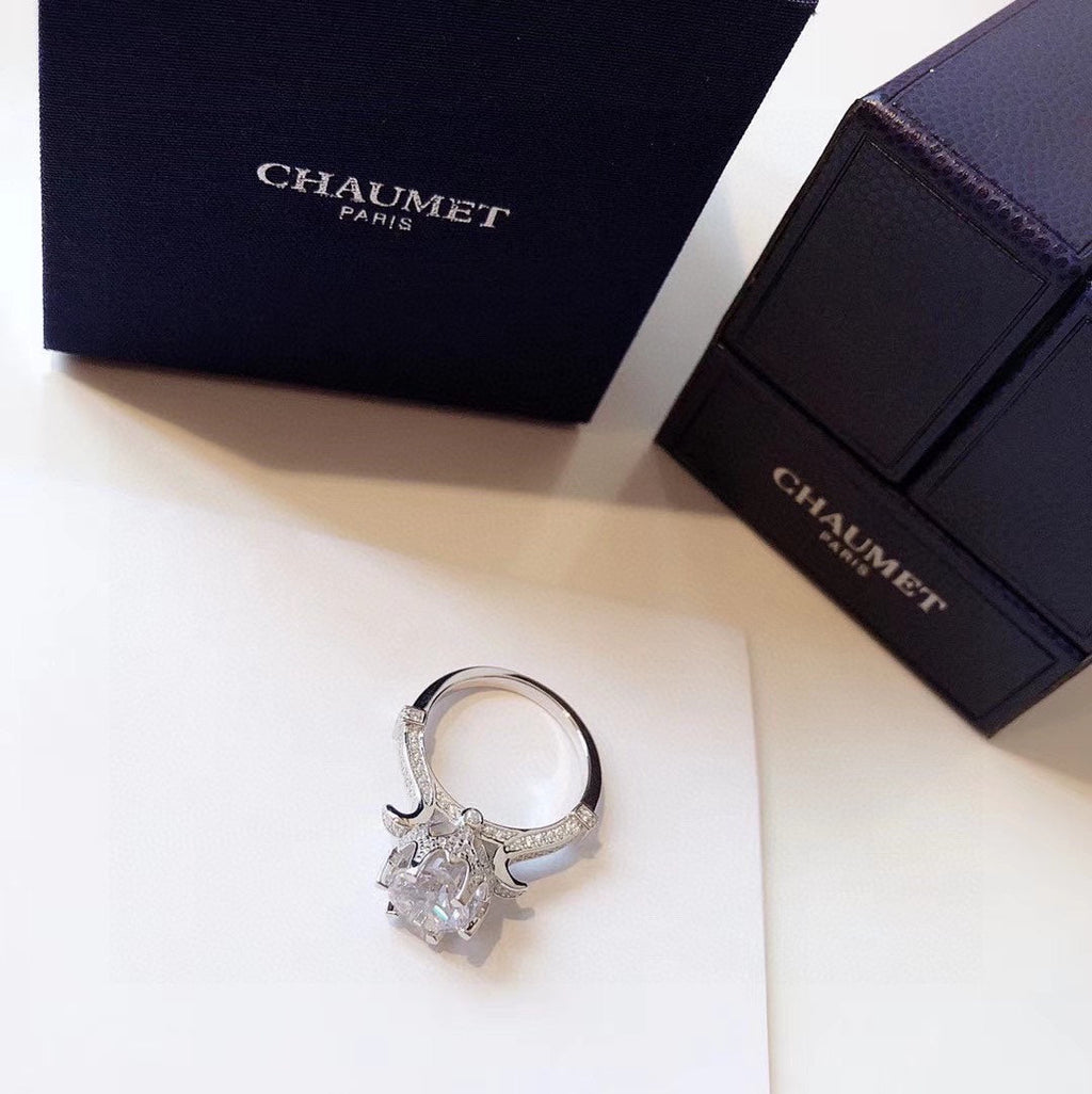 Jos ̈¦phine 18K Gold Ring