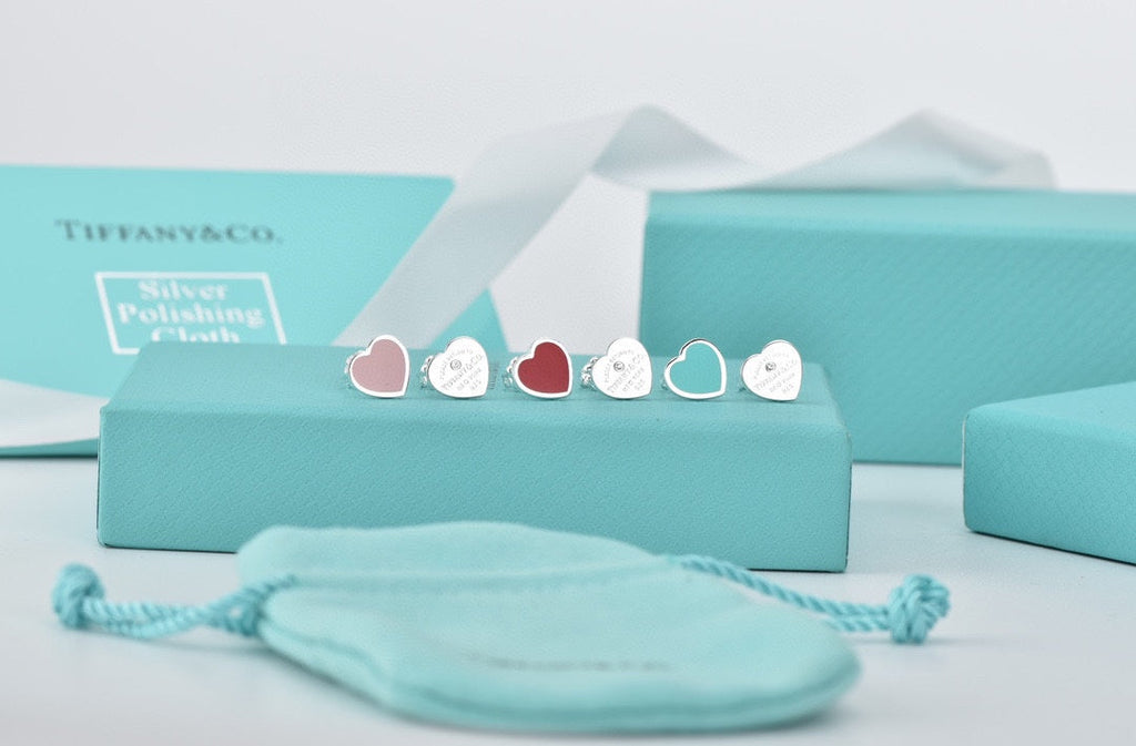 Tiffany Return to Heart 18K Gold Earrings