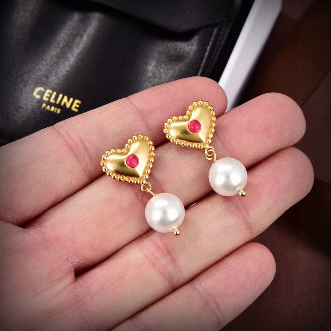 Celine Heart Pearls 18K Gold Earrings