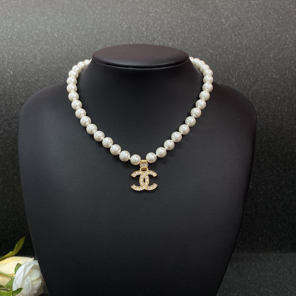 Chanel Pearl Chain 18K Gold Necklace