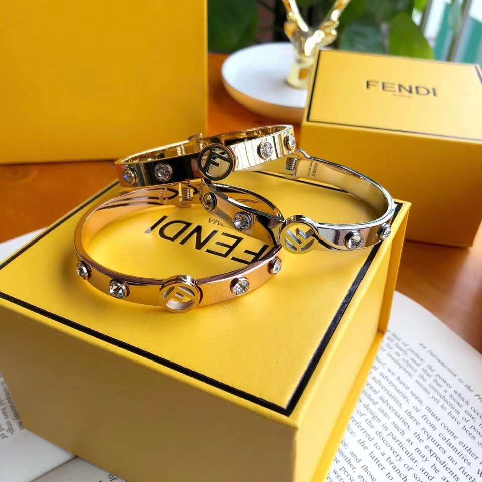 Fendi Is Crystals 18K Gold Bracelet