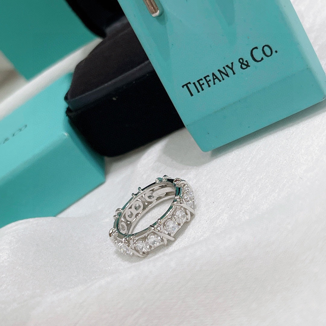 Tiffany Schlumberger Eighteen Stone 18K Gold Ring