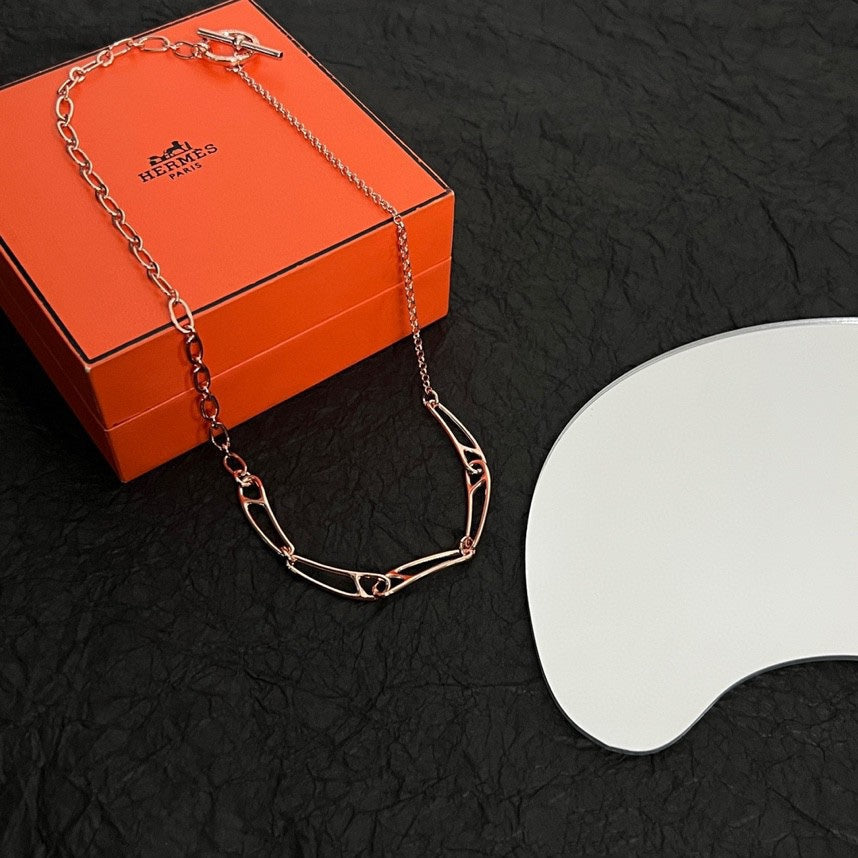 Hermes Chaine D'ancre Chain 18K Gold Necklace