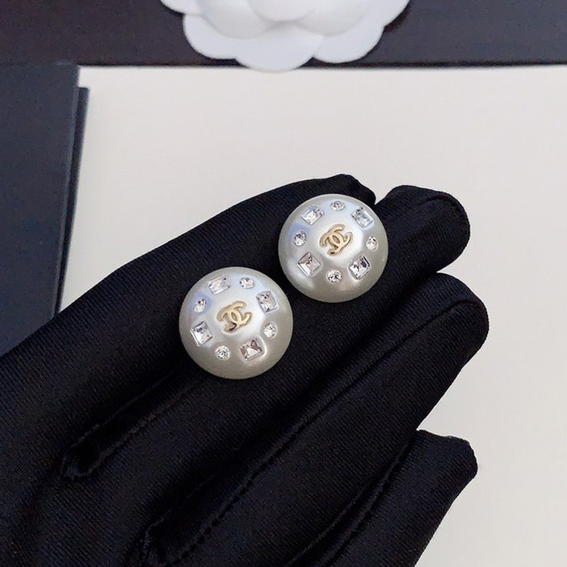 Chanel Pearl Round Crystal 18K Gold Earrings