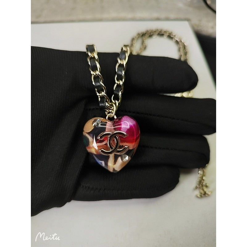 Chanel Heart Pendant 18K Gold Necklace