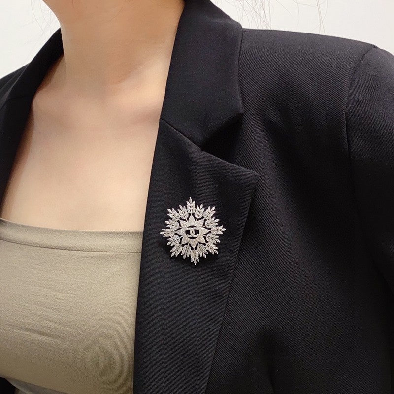 Chanel Flower Crystal 18K Gold Brooch
