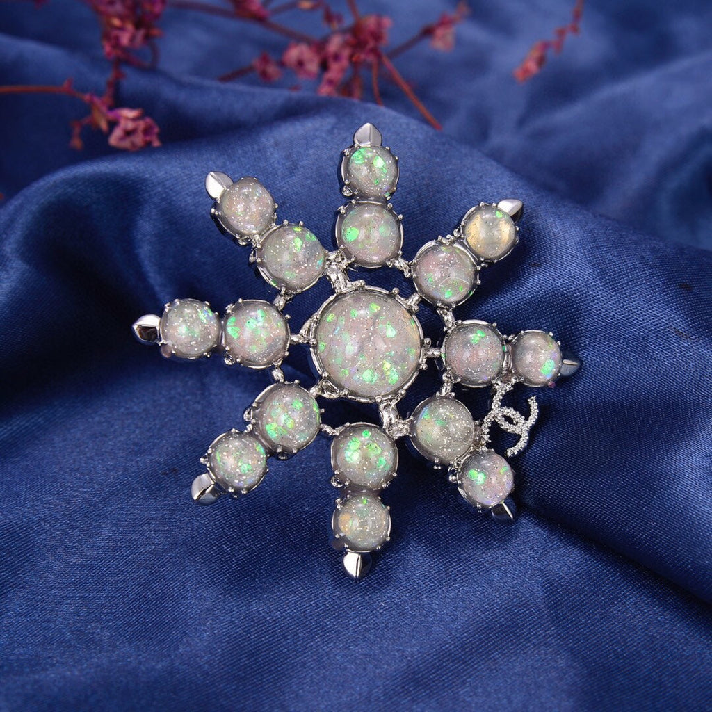 Chanel Flower Crystals 18K Gold Brooch