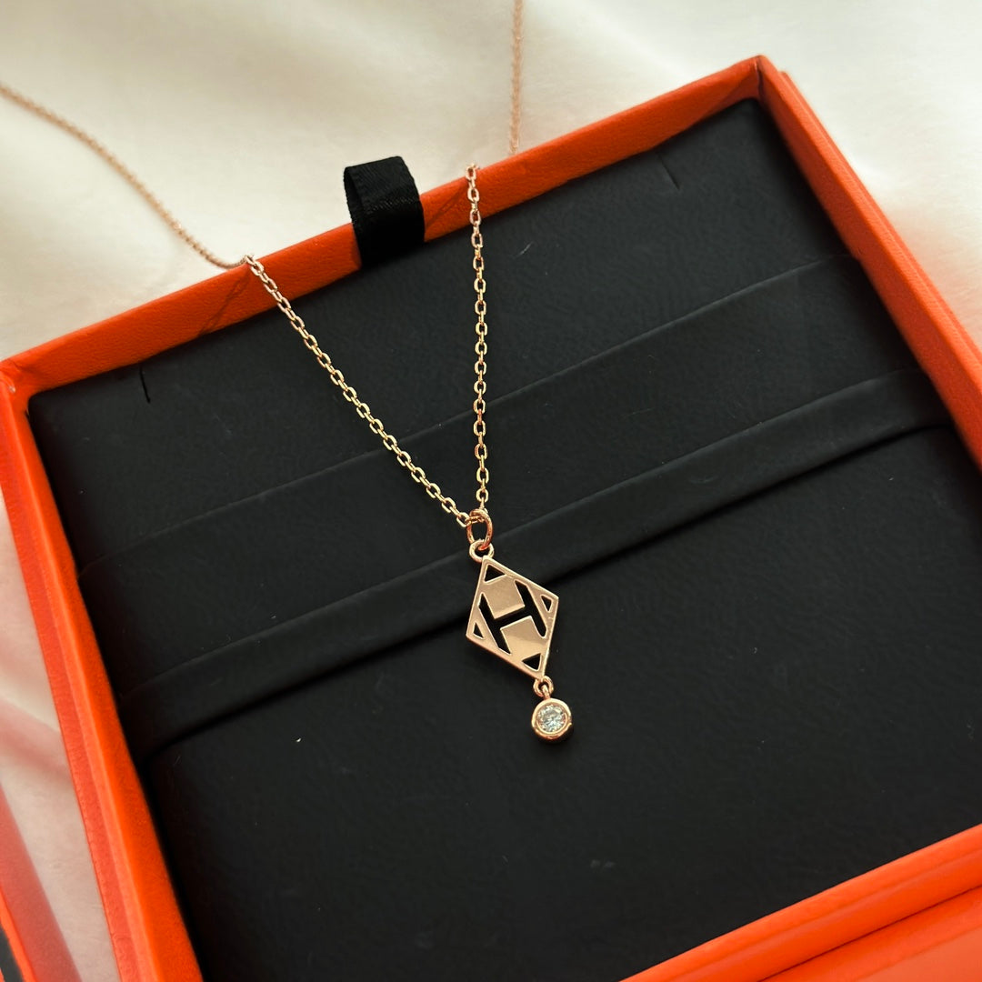 Hermes Gambade Pendant 18K Gold Necklace