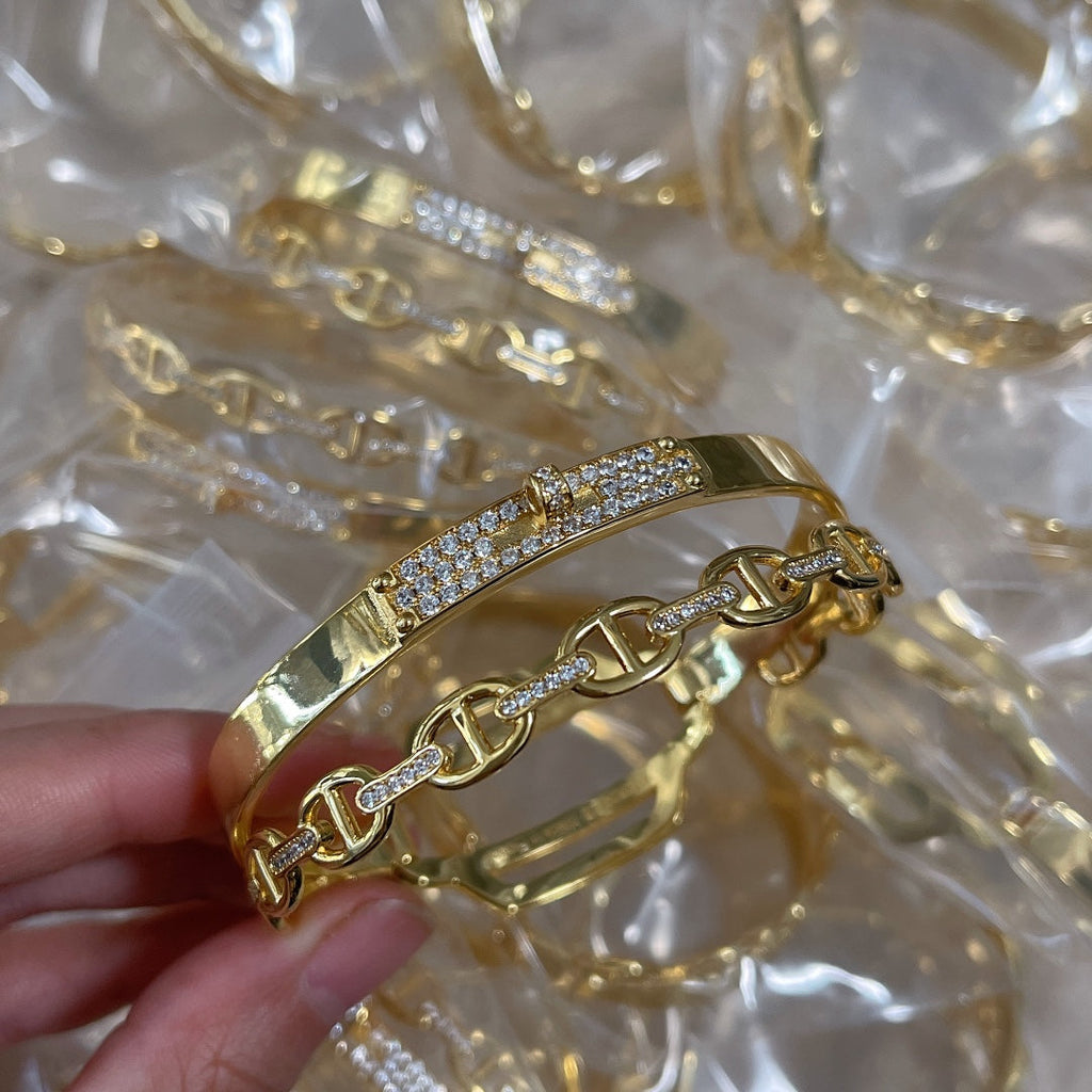 Hermes Kelly Double Tour Diamond 18K Gold Bracelet