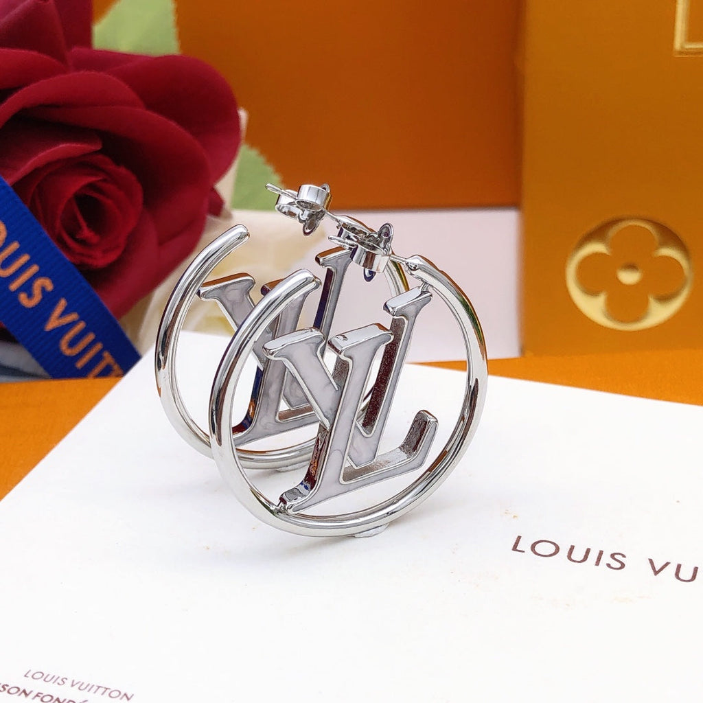 Louis Vuitton Louise Hoop Pearls 18K Gold Earrings