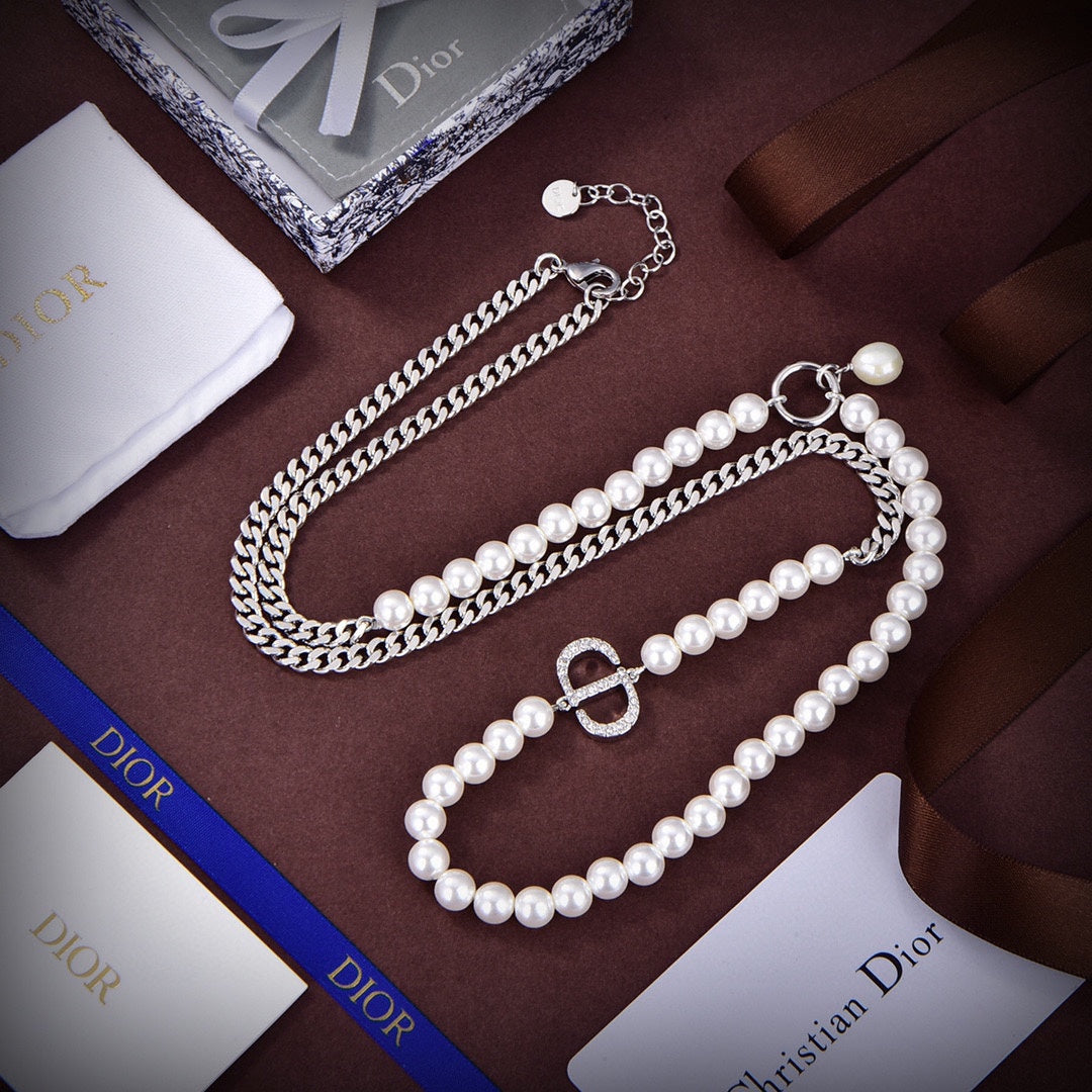 Dior Celine Gourmette Pearls 18K Gold Necklace