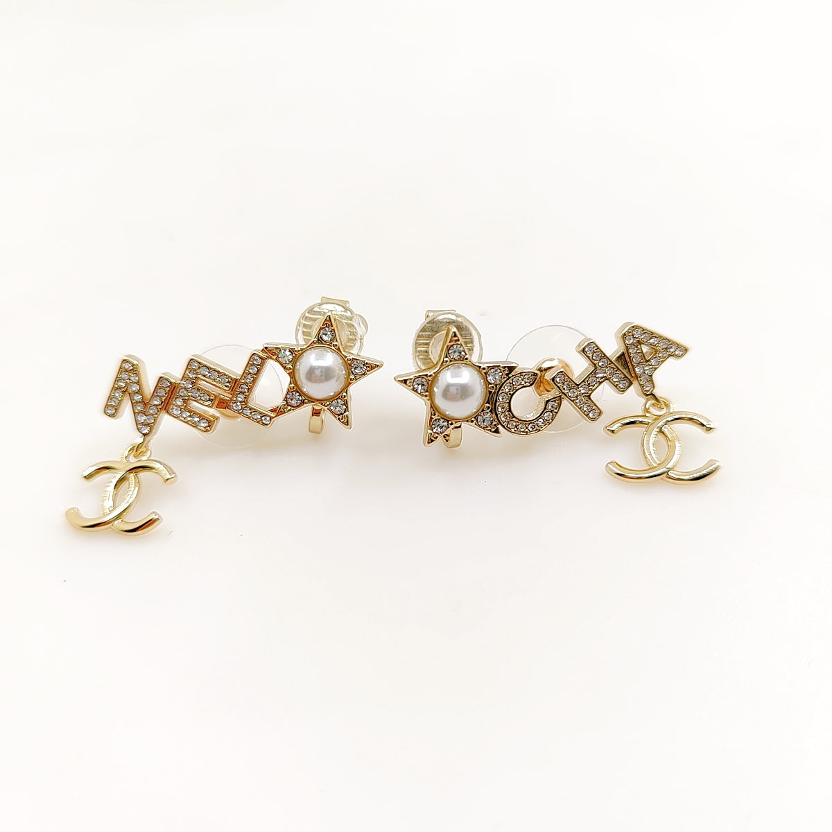 Chanel Script Diamonds 18K Gold Earrings