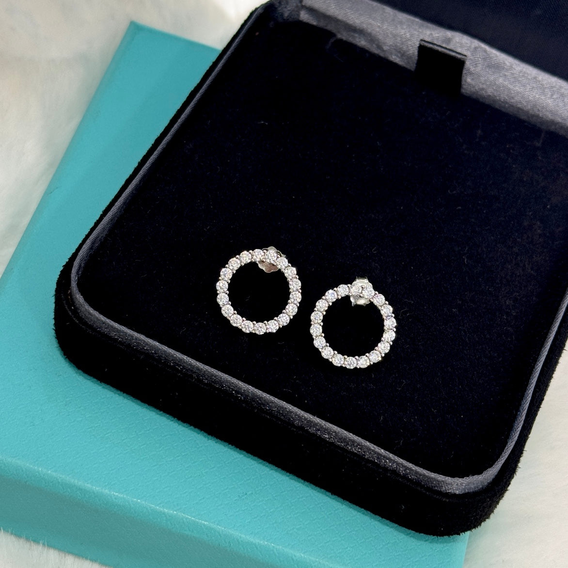 Tiffany Circle Diamonds 18K Gold Earrings