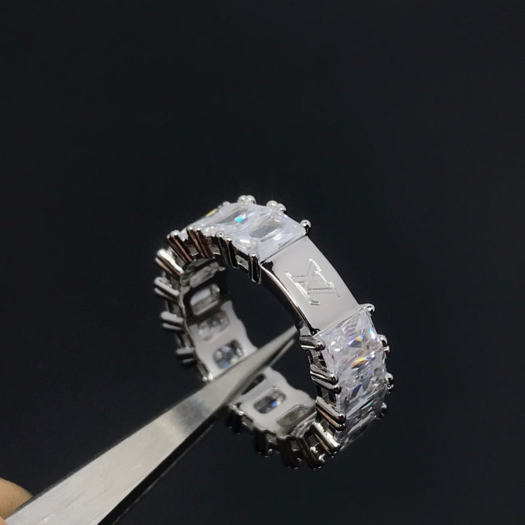 Louis Vuitton Crystals 18K Gold Ring