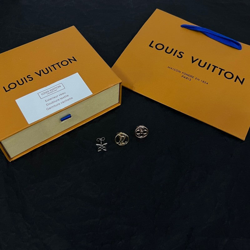 Louis Vuitton Blossom 18K Gold Earrings