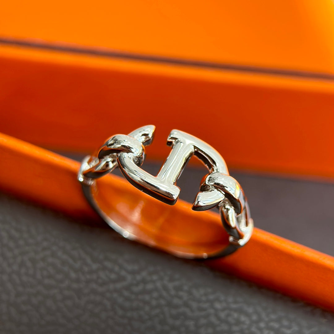 Hermes Farandole 18K Gold Ring