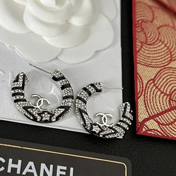Chanel Black Diamonds 18K Gold Earrings