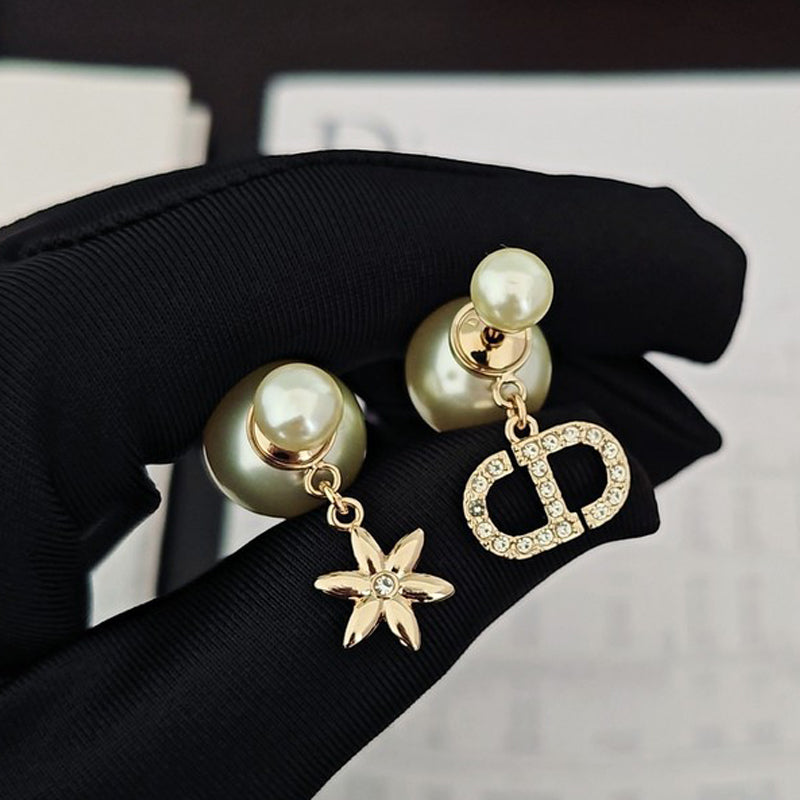 Dior Tribales Leaf Pearl 18K Gold Earrings