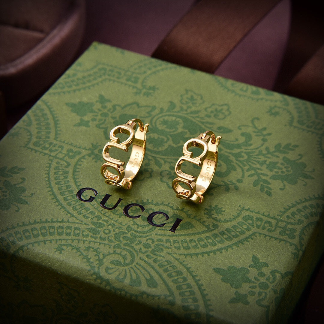 Gucci Double Script 18K Gold Earrings