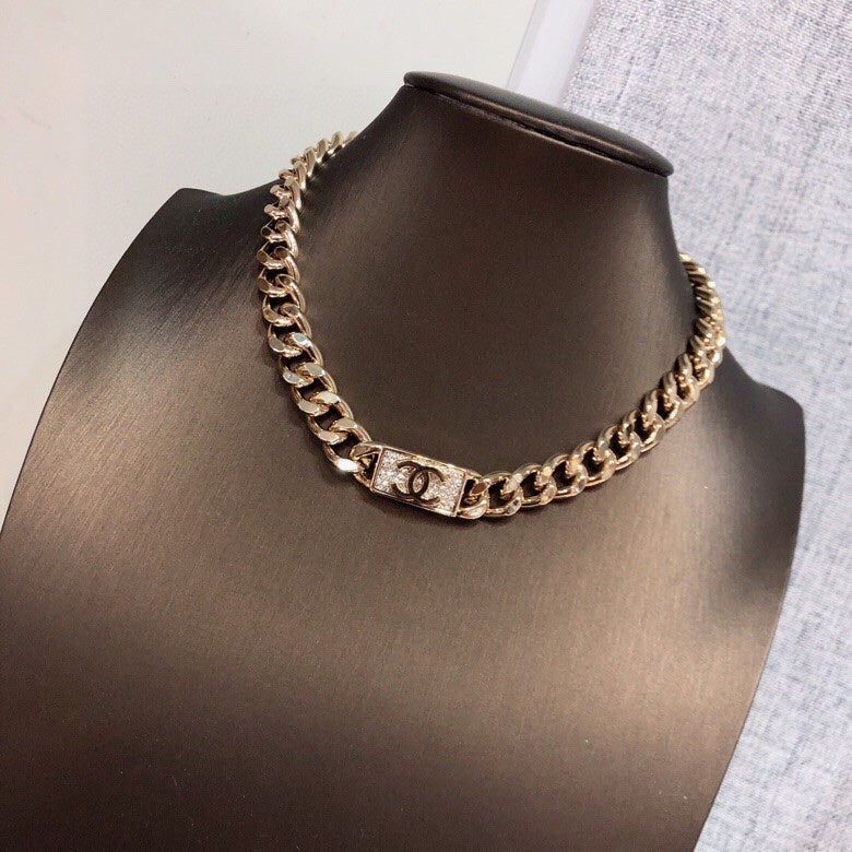 Chanel Diamonds Chain 18K Gold Necklace