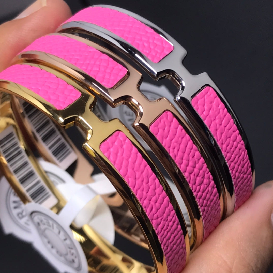 Hermes Olympe Pink 18K Gold Bracelet