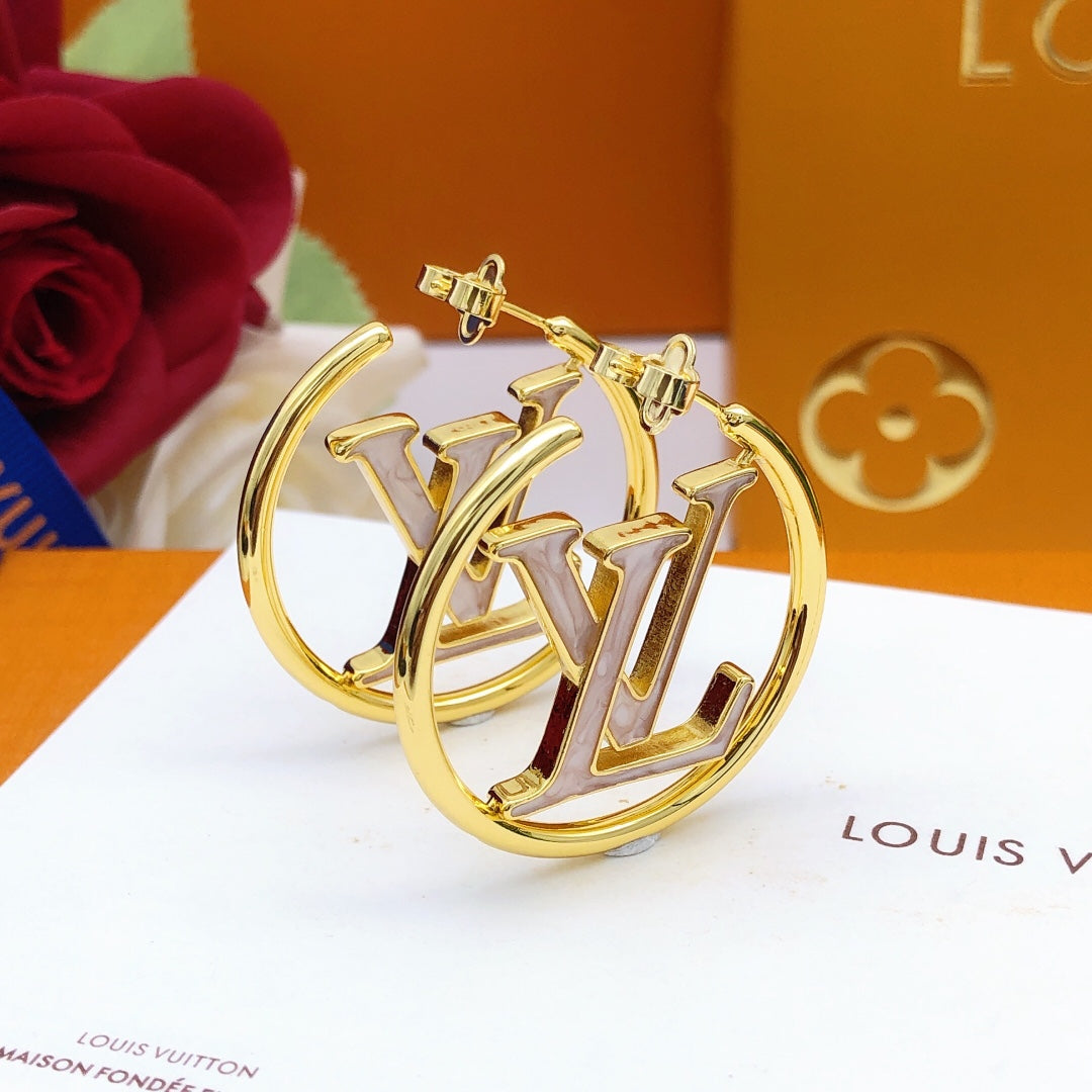 Louis Vuitton Louise Hoop Pearls 18K Gold Earrings