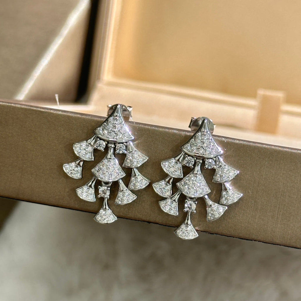 Bvlgari Dream Diamonds 18K Gold Earrings