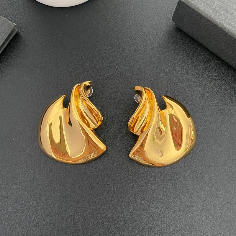 YSL Gold 18K Gold Earrings