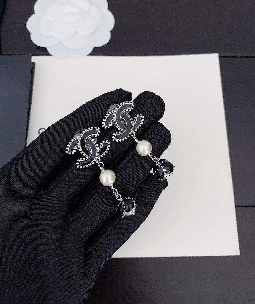 Chanel Pearl Crystals 18K Gold Earrings