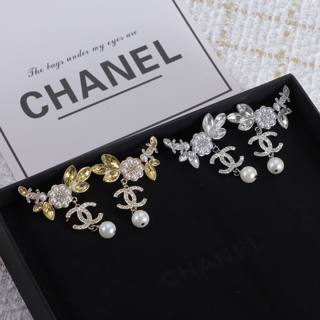Chanel Flower Crystals 18K Gold Earrings