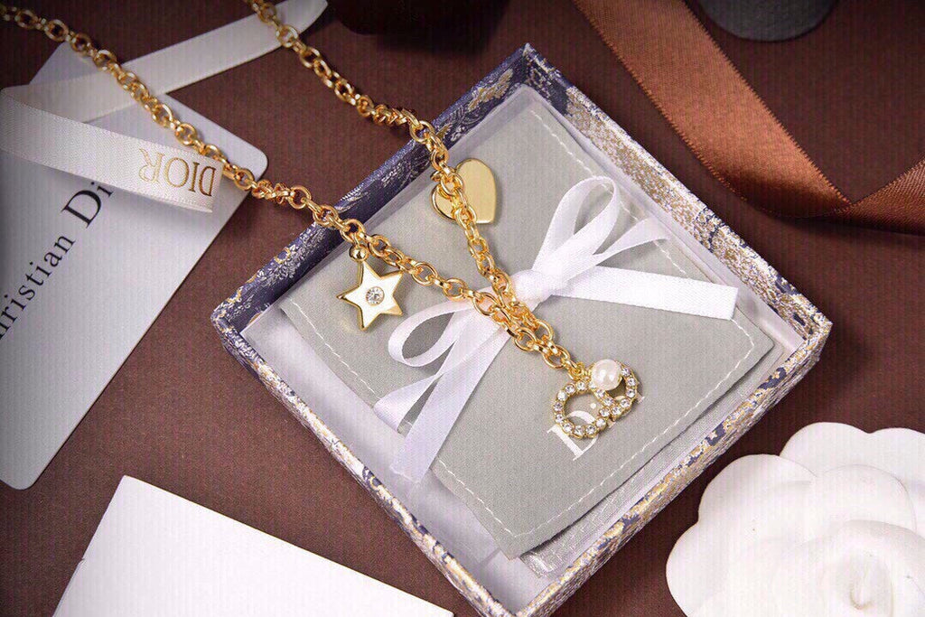 Dior 30 Montaigne Choker 18K Gold Necklace