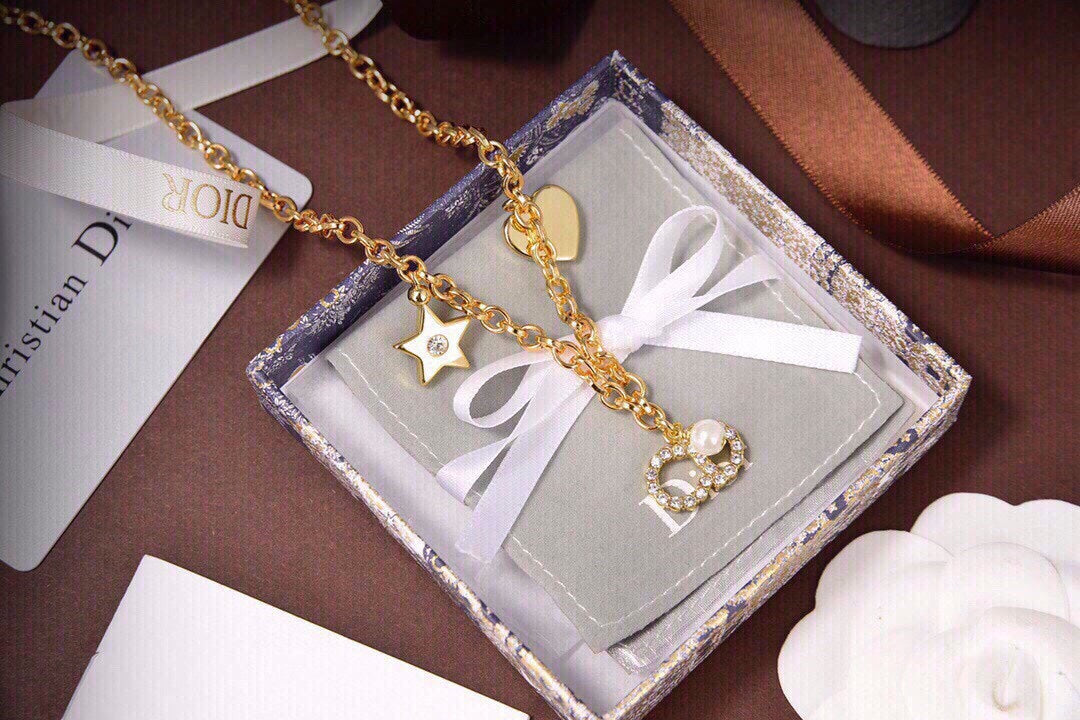 Dior 30 Montaigne Choker 18K Gold Necklace