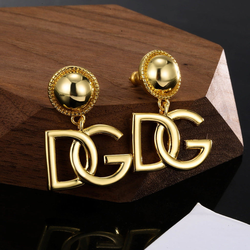 DG Gold 18K Gold Earrings