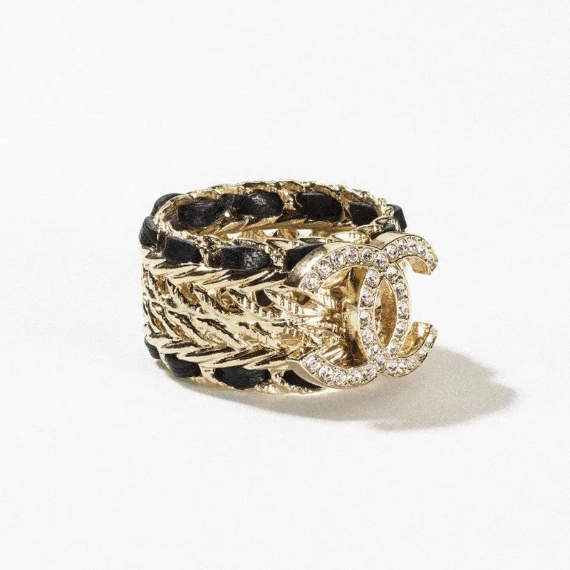 Chanel Strass Diamond 18K Gold Ring