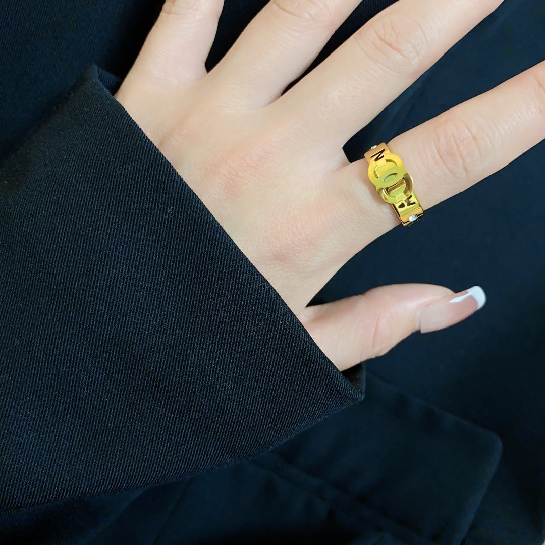 Chanel 18K Yellow Gold Ring