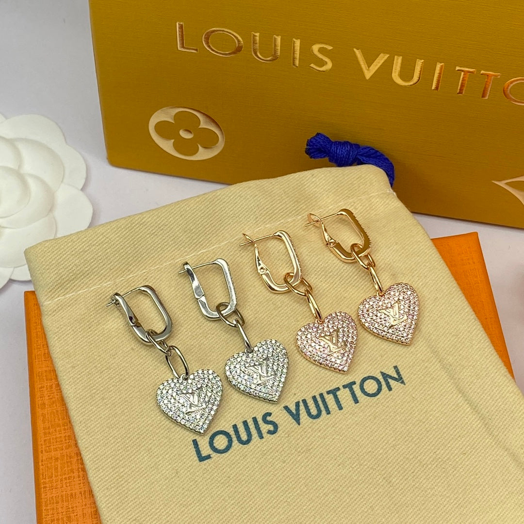 Louis Vuitton Diamond Heart 18K Gold Earrings