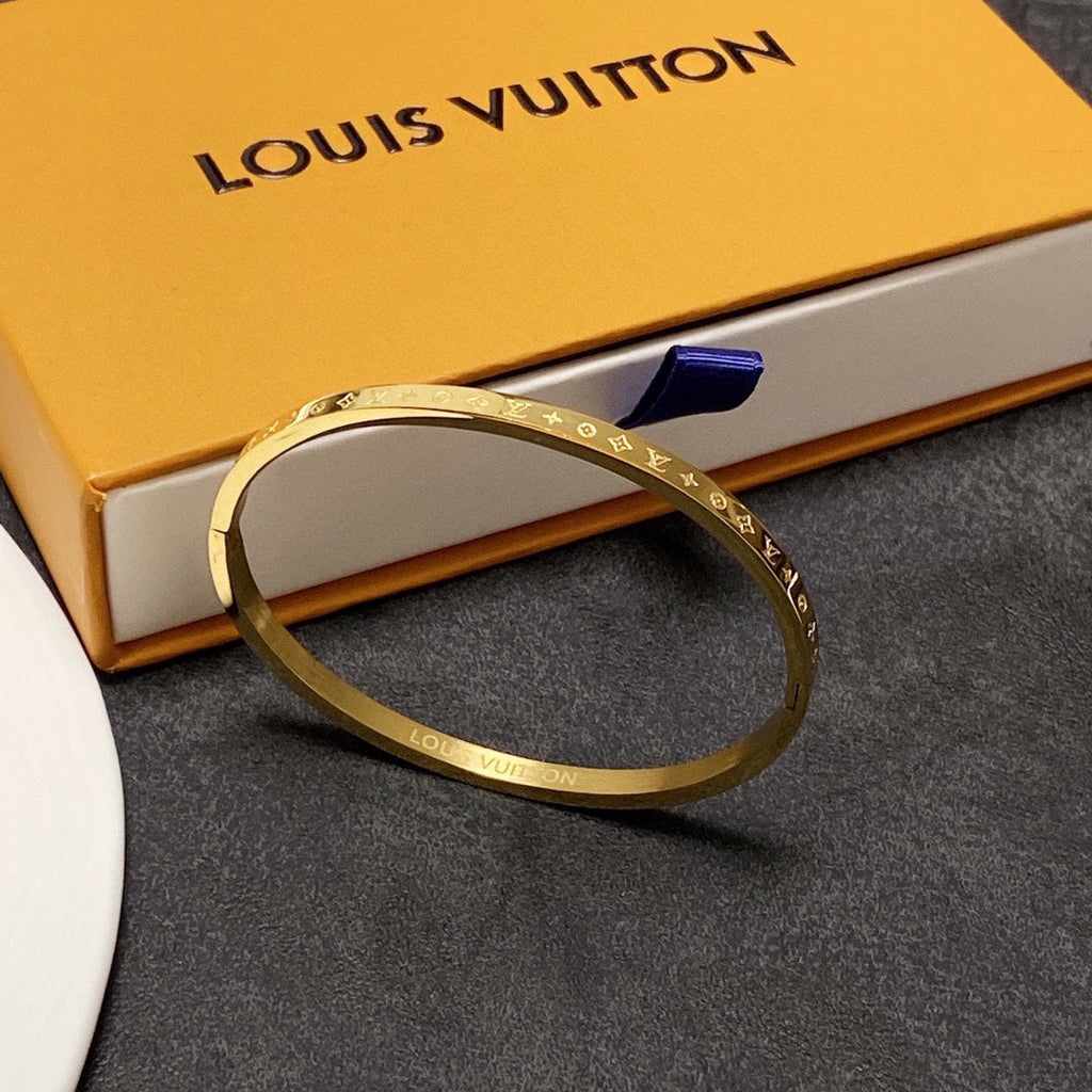 Louis Vuitton Vintage 18K Gold Bracelet