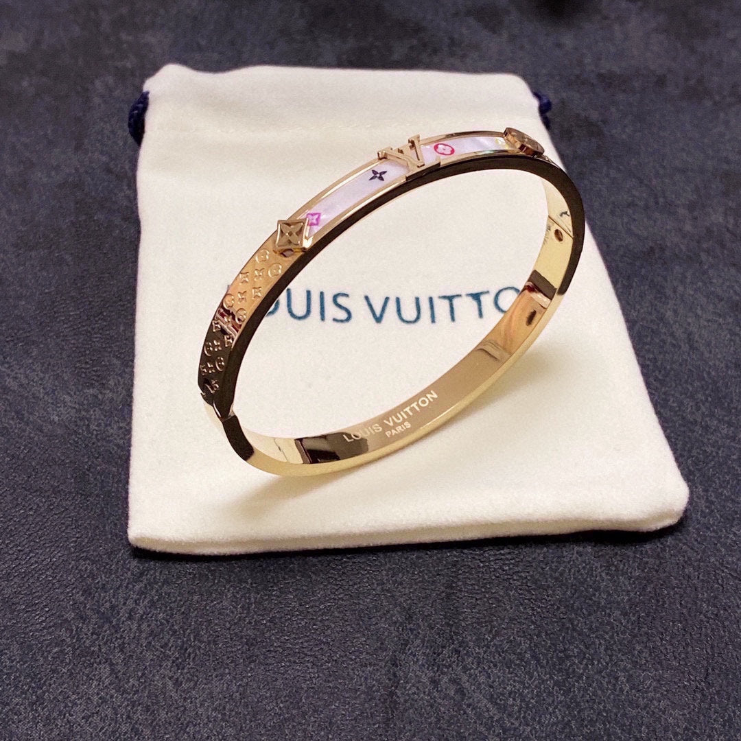 Louis Vuitton Idylle Blossom Pink 18K Gold Bracelet