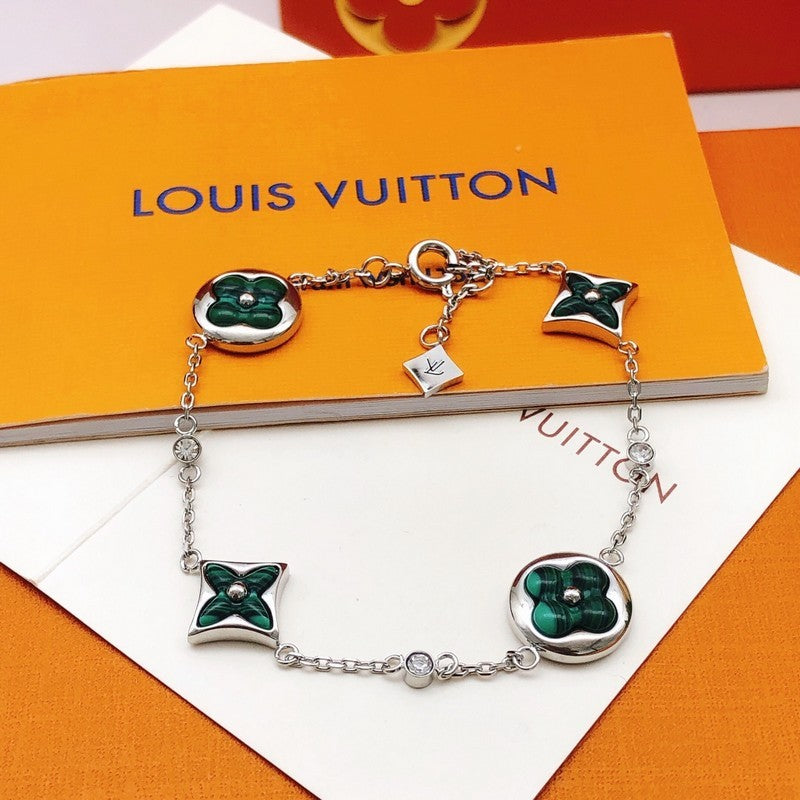 Louis Vuitton Blossom Green Flower 18K Gold Bracelet