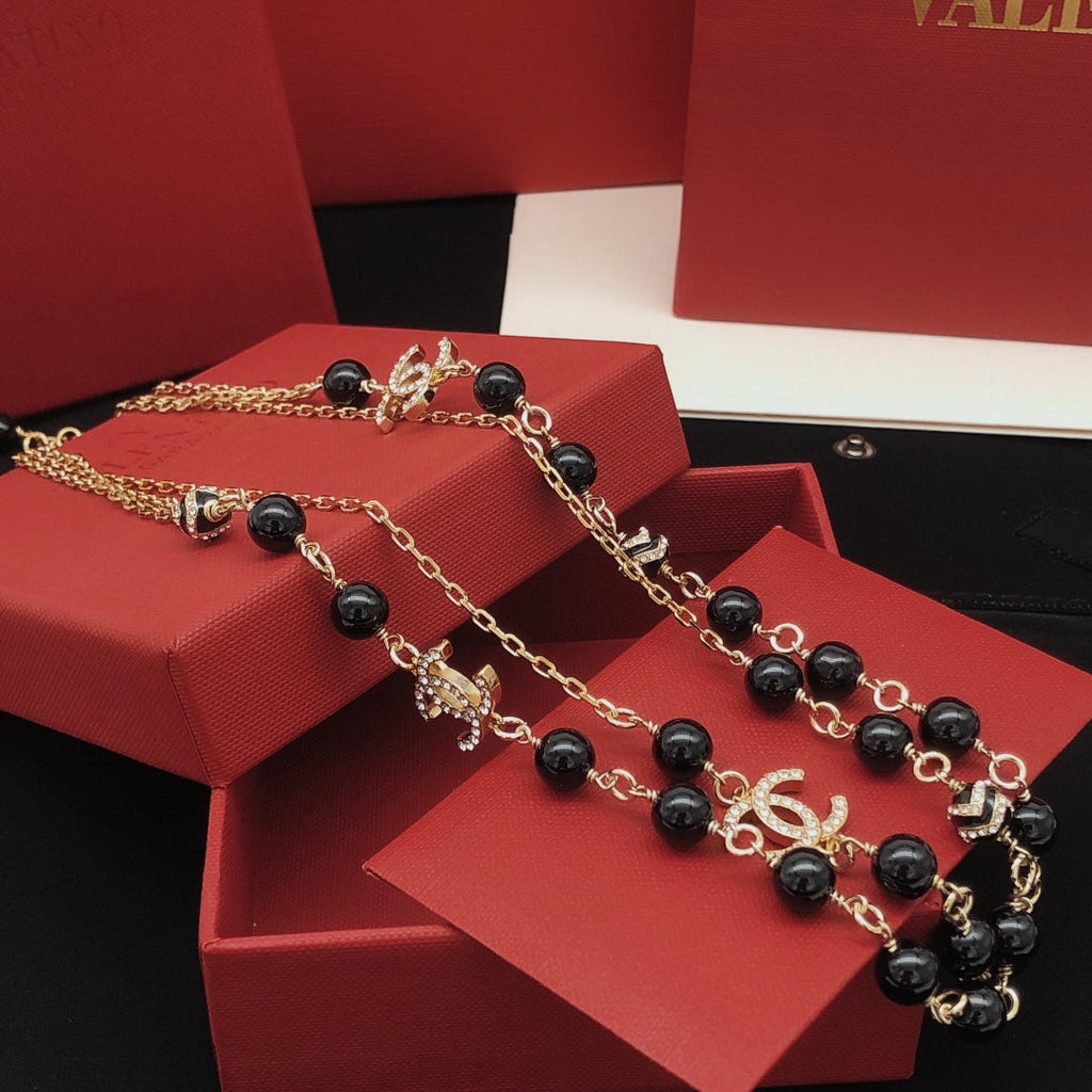 Chanel Black Pearls 18K Gold Necklace