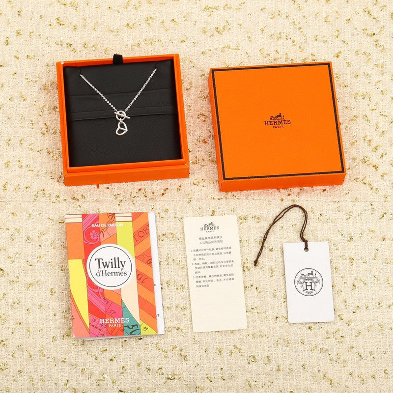Hermes Cache Celine Amulette Pendant 18K Gold Necklace