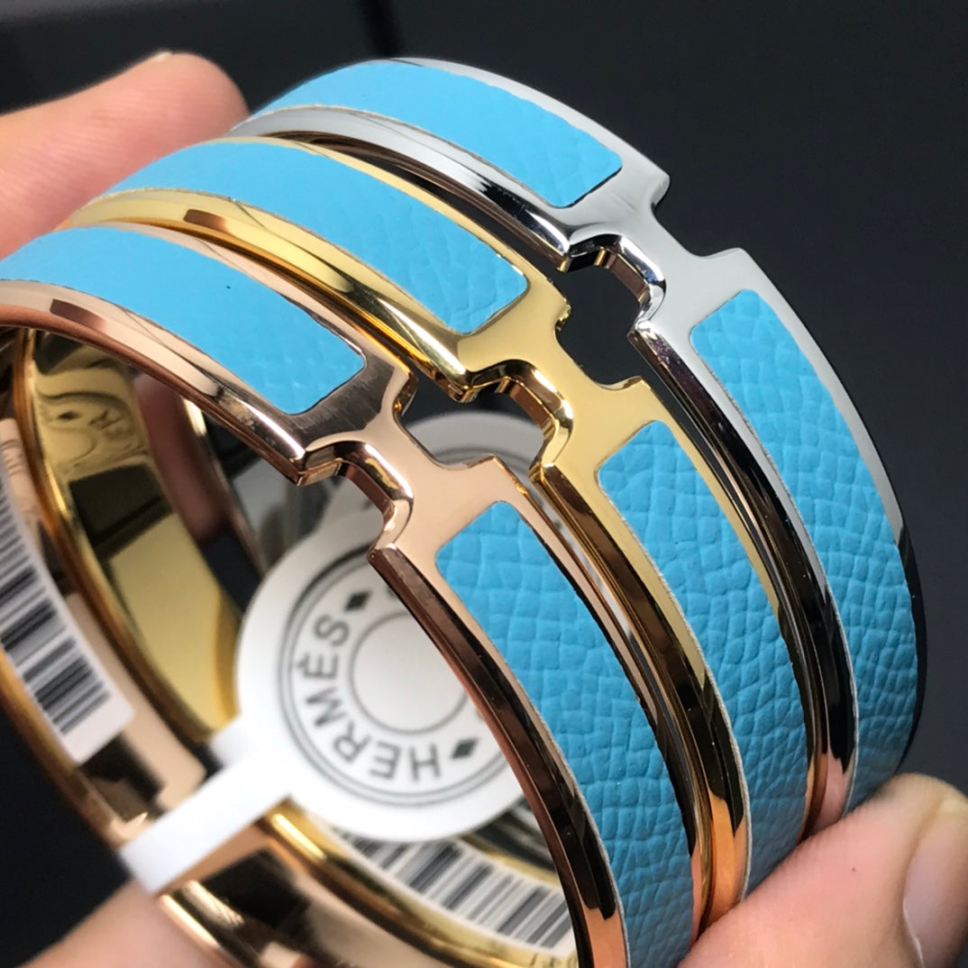Hermes Olympe Blue 18K Gold Bracelet