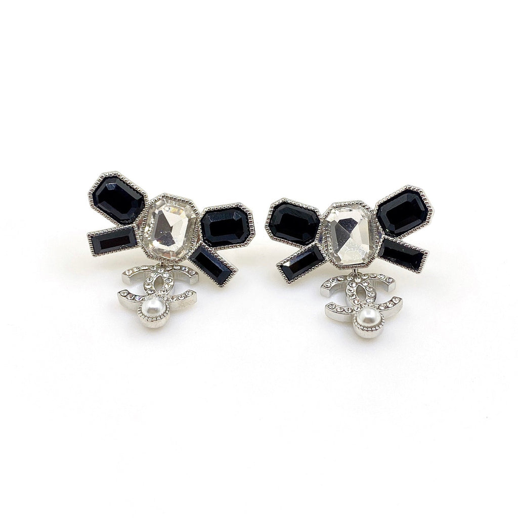 Chanel Bow Tie Crystals 18K Gold Earrings